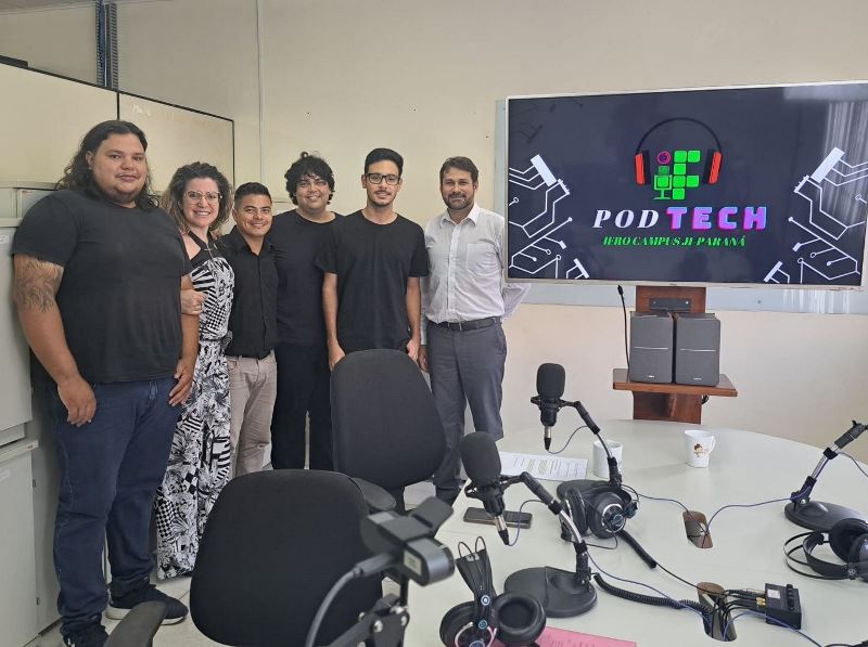 Aprendizado através de podcasts: Ji-Paraná inova em projeto de comunicação tecnológica