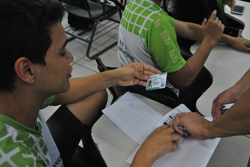 Campus Ji-Paraná desenvolve aplicativo para confecção de carteirinhas estudantis