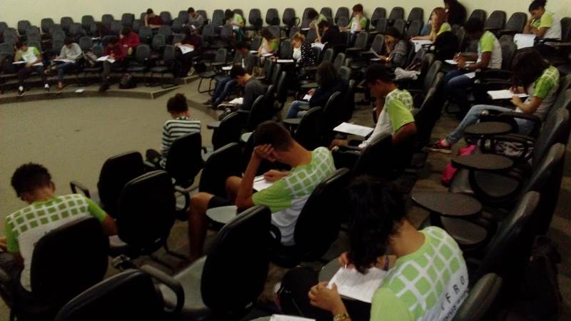 Alunos do Campus Vilhena participam da 1ª fase da Olimpíada Brasileira de Física das Escolas Públicas