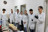 Campus_Colorado_-_Laboratório_de_Solos_-_aula_prática_7