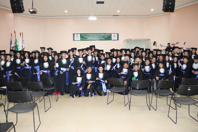 Campus Guajará-Mirim realiza cerimônia de certificação para formandos de três cursos técnicos
