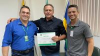 João_Costa_ladeado_por_Sérgio_e_Marcelo_Tenório