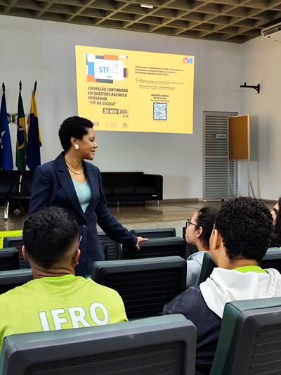 Campus Porto Velho Calama recebe projeto STF na Escola e promove reflexão sobre democracia