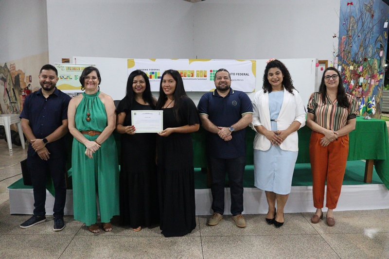 Campus Guajará-Mirim certifica alunas de dois cursos através do Programa Mulheres Mil