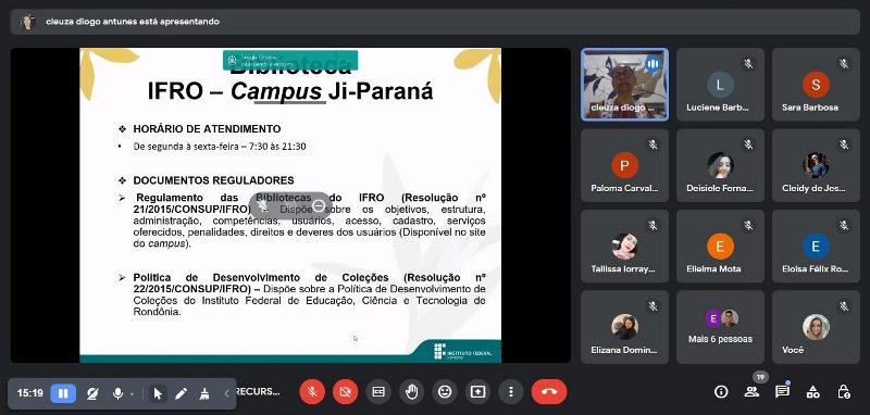 Alunos ingressantes do curso Técnico em Administração Subsequente do Campus Ji-Paraná recebem formação sobre recursos da biblioteca