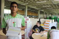 Entrega_de_livros_didáticos_no_Campus_Calama_4