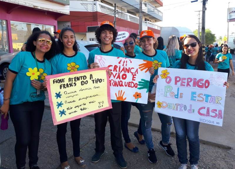 Campus Ji-Paraná participa do pit stop da campanha “Faça Bonito”