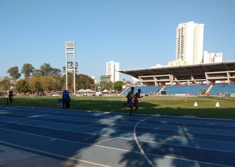 Estudantes do IFRO disputam Troféu Centro Oeste Caixa Sub-16 e Sub-23 de Atletismo