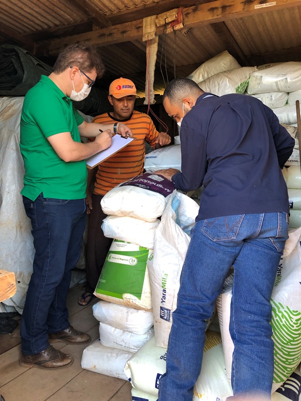 Campus Cacoal realiza análise de solos e apoio técnico aos cafeicultores