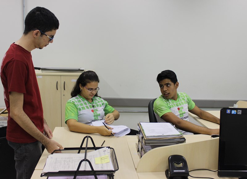 Estágio Simulado para estudantes da Química 3