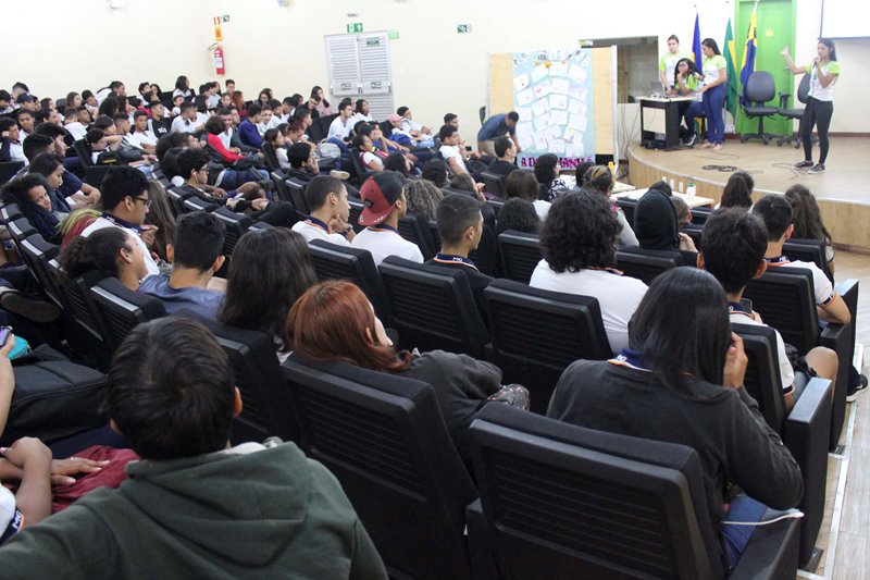 Estudantes ministram workshop no Campus Porto Velho Zona Norte em etapa do projeto GOIFRO