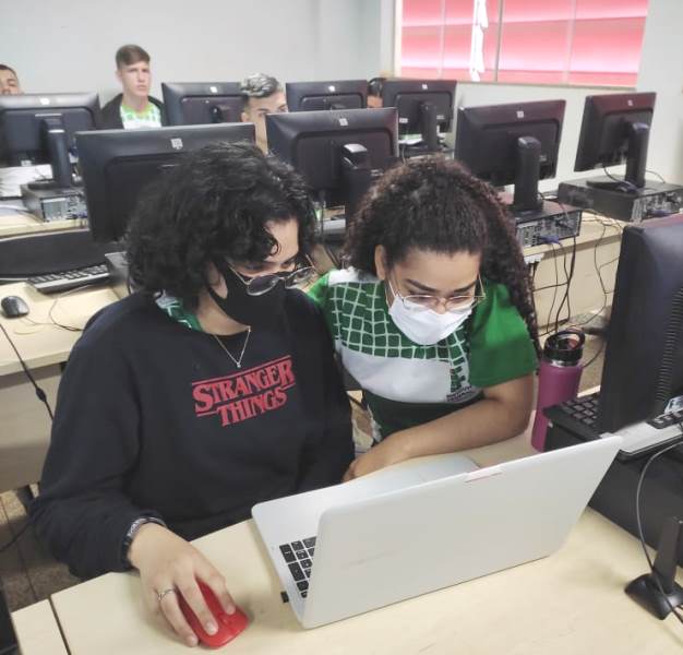 Cooperação por meio de mediadores virtuais contribui em atividades de ensino no Campus Guajará-Mirim