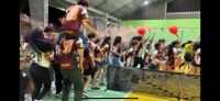 Equipes_entrando_na_quadra_na_abertura