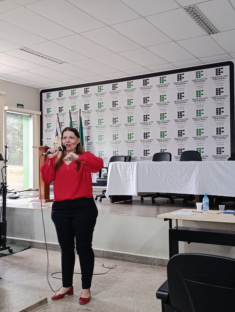 Campus Cacoal promove palestra sobre prevenção às drogas com participação de 500 estudantes