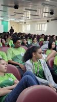 Alunos_assistindo_-_Auá_Filmes_03