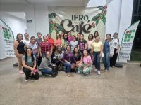 Turma_durante_aula_prática_no_Campus_Cacoal