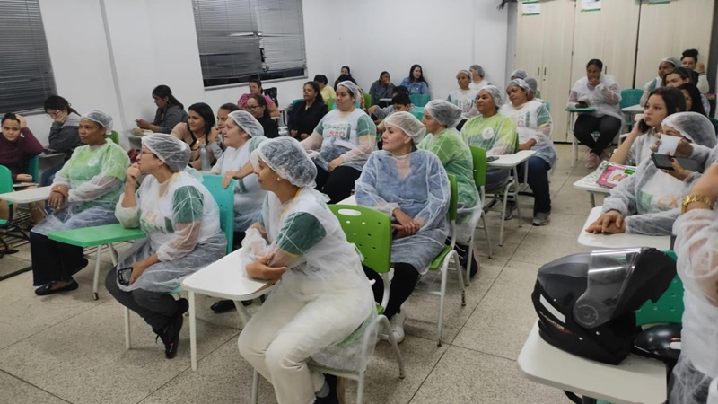 Campus Jaru certifica alunas dos cursos de Cuidadora de Idosos e Assistente Administrativo