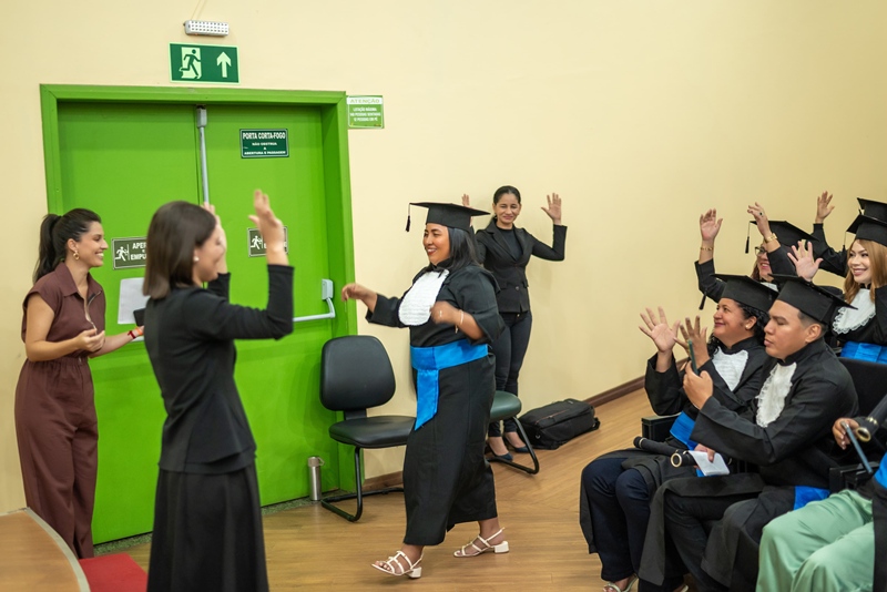 Primeira aluna surda é certificada no Técnico Subsequente pelo Campus Porto Velho Zona Norte
