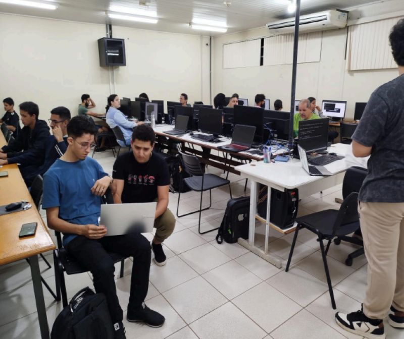 Formação em ADS prepara acadêmicos para o mundo do trabalho no IFRO Ji-Paraná