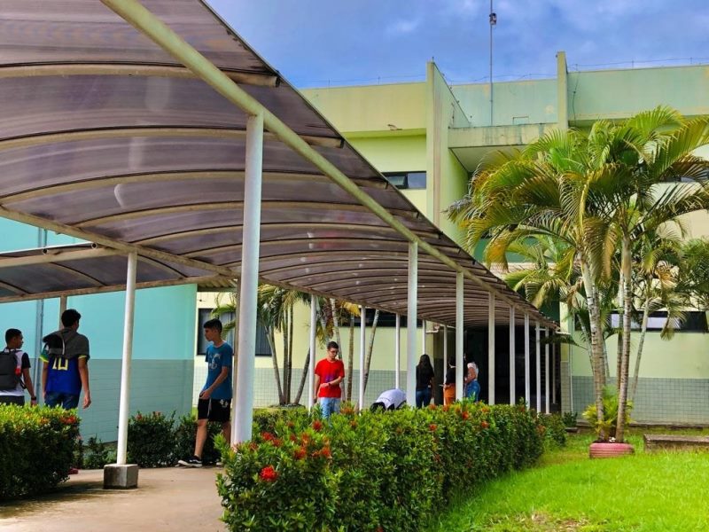 Campus Ji-Paraná seleciona alunos para o curso FIC em Língua Brasileira de Sinais Nível Básico I