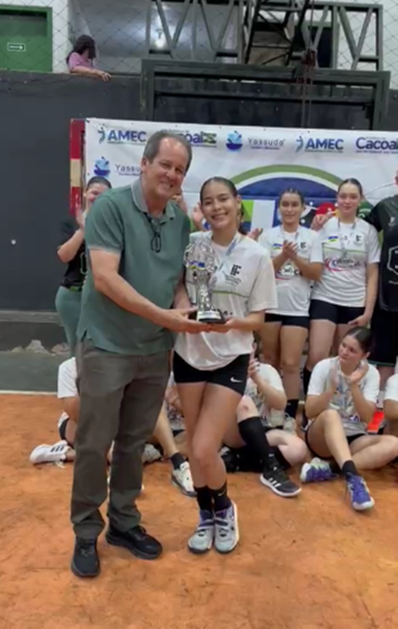 Equipe feminina de Handebol do Campus Cacoal conquista segundo lugar nos Jogos Abertos do município