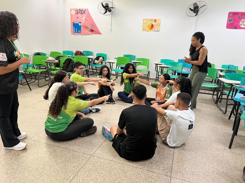 Calama promove gincana e competição de pontes em celebração ao Dia do Técnico em Edificações