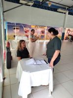 Margareth_e_Vilma_marcando_as_presenças