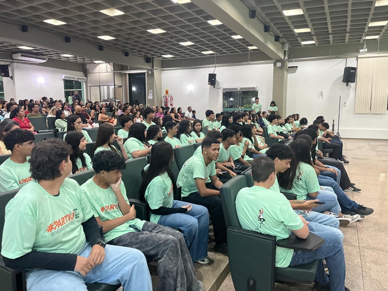 Campus Calama certifica estudantes do Programa Partiu IF em cerimônia marcada por emoção e compromisso social