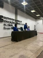 Reitor_substituto_abre_a_sessão