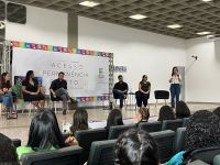 Diretora_de_Ensino_fala_aos_alunos_1