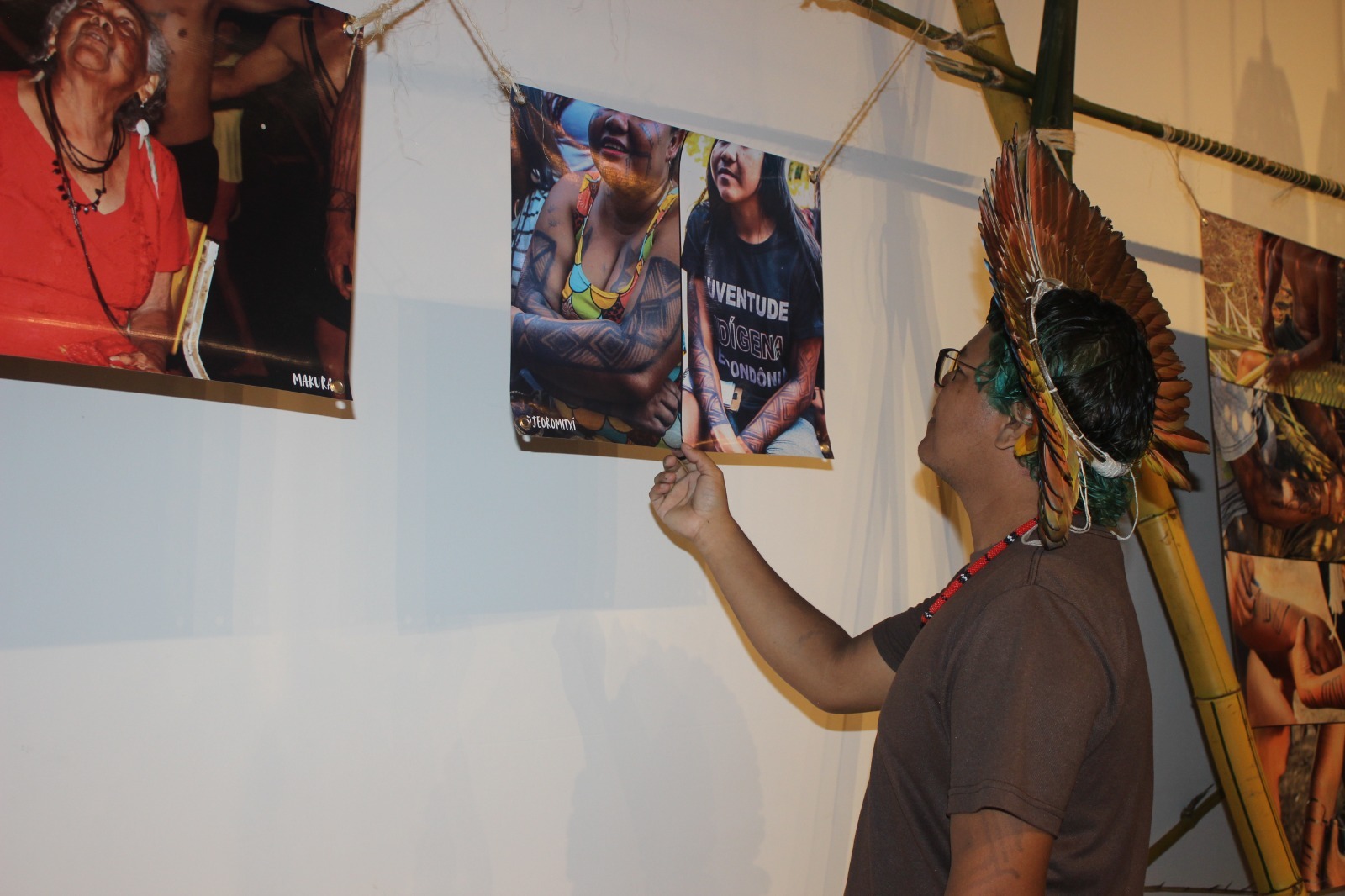 Estudante indígena do IFRO Campus Vilhena realiza mostra fotográfica sobre o grafismo indígena do Rio Guaporé