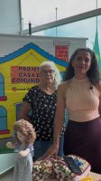 Do_projeto_Casa_da_Comunidade_a_coordenadora_Leiva_Custodio_Pereira_e_a_aluna_Adayl_Farias_Ferreira