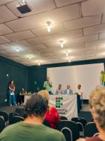 Estudantes_que_participaram_da_cerimônia_de_certificação_1