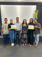 Estudantes_que_participaram_da_cerimônia_de_certificação_4